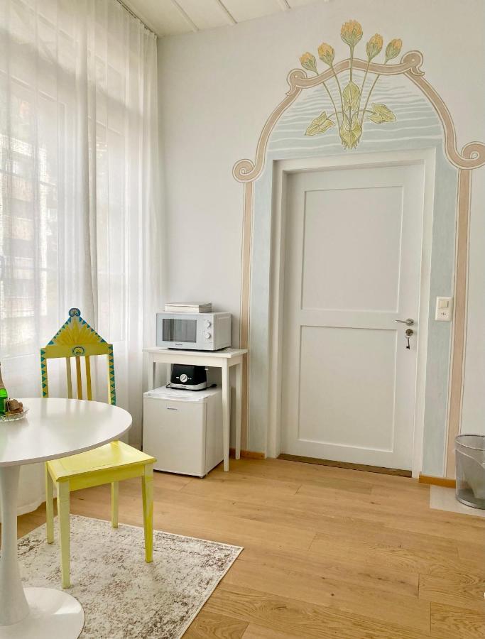 Lovely Studio In A Villa From 18Th Century Thun Exteriör bild